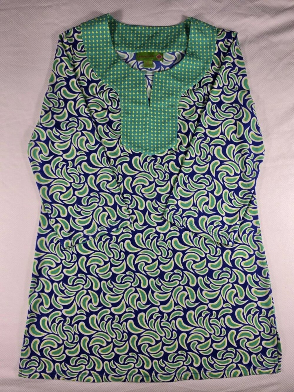 Island Republic Blue Paisley Print V-Neck Shirt Swim Coverup Size M Stretchy EUC